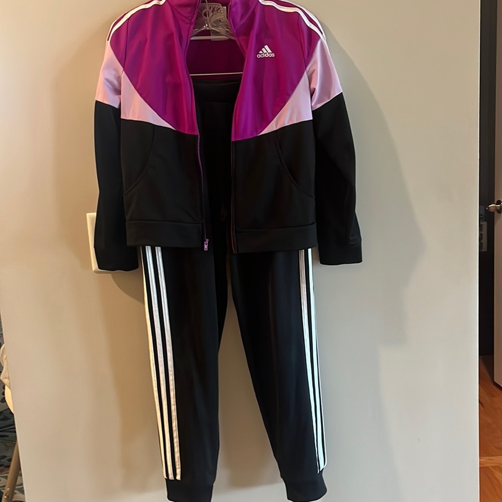 Adidas track suit set